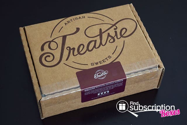 November 2014 Treatsie Box Review - Box